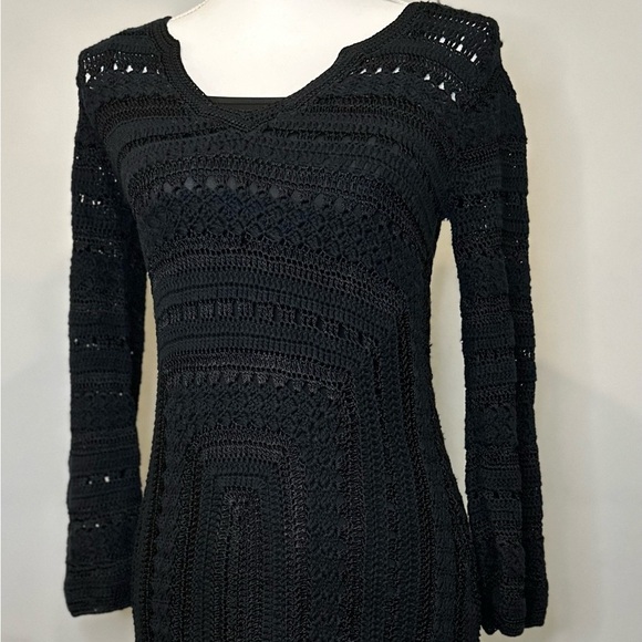 KAREN MILLEN Black Boho Style Crochet Scoop Nick Mini Dress Size Small - Picture 2 of 10